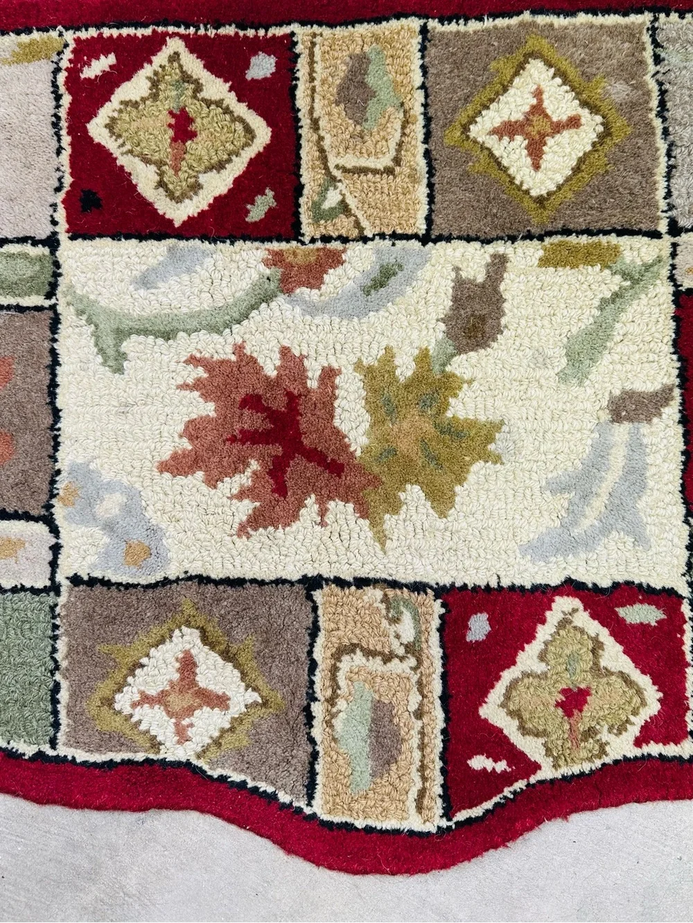 Hand Hooked Autumn Leaf Hearth Rug Fall Accent Mat Red Beige 24x41 Wool Blend